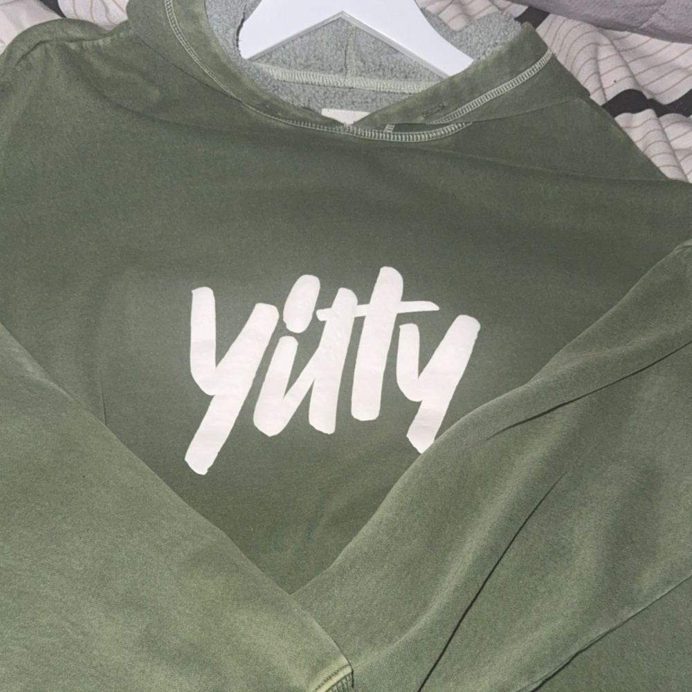 Yitty Hoodie